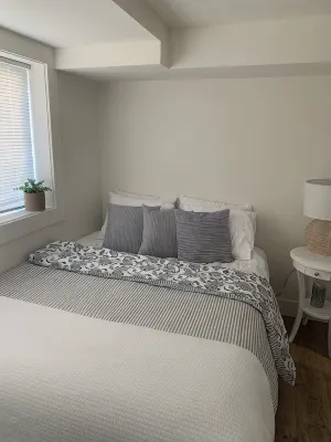 Beautiful Modern Grand Haven Getaway across from the Beach! - Beach