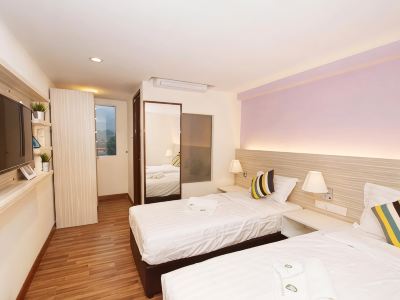 Good Luck Inn