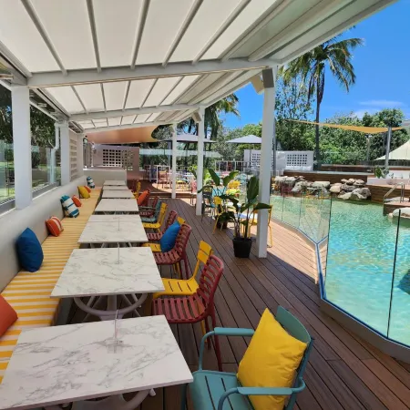 Ocean International Hotel