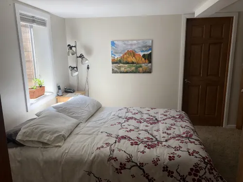 Beautiful private 2 bedrooms/1 bathroom near campus - Apartments