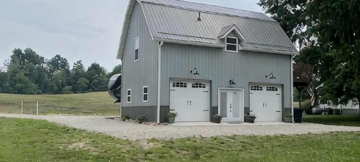 The Loft- second story, 2 bedroom apt with walk out balcony Hotels in Licking County