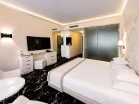 Odyssey Hotel Wellness & Spa Adults Only - Gym