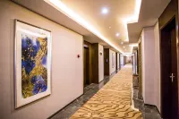 Chun Feng Li Hotel - con vistas a la montaña