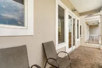 Beach Front- HEATED Inground Pool-Hot Tub-Arcade Games-New Interior Decor - Beach