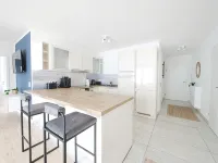 85qm, Parkplatz, Zentral, Großer Balkon, 2 Bäder - Boutique