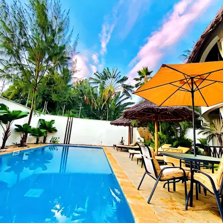 Oasis Villa Palm Park 1