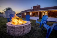 NEW*Villa*FirePit+ BBQ+ MassageChair+NewRiverGorge -  Casas de vacaciones