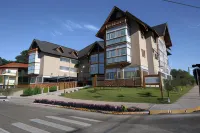 Hotel Villa Aconchego de Gramado - parking