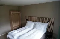Birtavarre Aurora Adventures - 2-Star