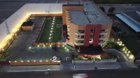 Flamboyant Suite Hotel - 2 estrellas