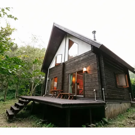 Log House Murmuring