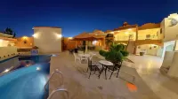 Hotel Oasis - Cho phép mang theo thú cưng