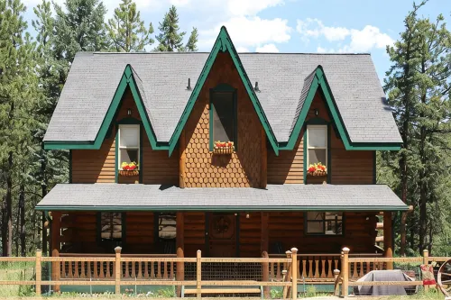 The Gingerbread Cottage - 2.5 acres, craft or meeting room - 3-Star