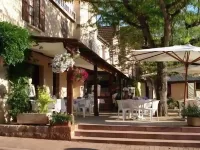 Auberge Aux Portes de Conques Hotel a Campuac