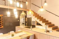 Amabwe Guesthouse Hotels in Makana Local Municipality