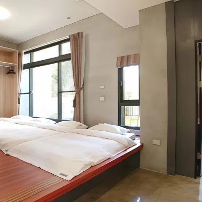 Tree House โรงแรมใกล้สวนสน