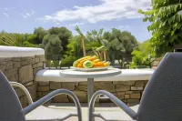 Eleftheria Hotel & Apartments - 2-Star