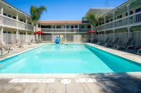 Motel 6-Carlsbad, CA Beach