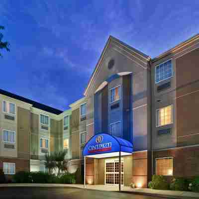 Candlewood Suites ST. Robert Hotel Exterior