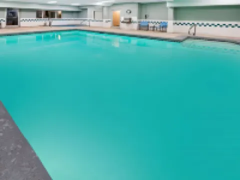 La Quinta Inn & Suites by Wyndham Logan Hotels in Logan