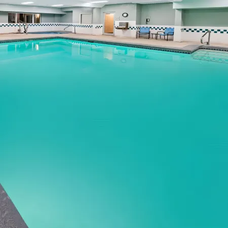 La Quinta Inn & Suites by Wyndham Logan