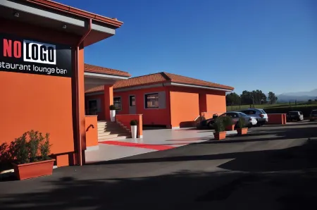 Hotel 325 Tor Vergata