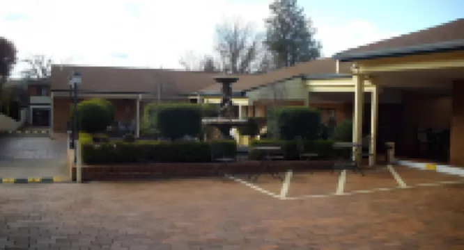 Estelle Kramer Motel