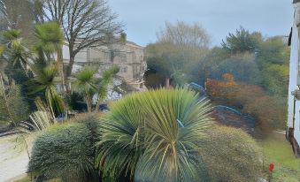 Tudor Court Guest House