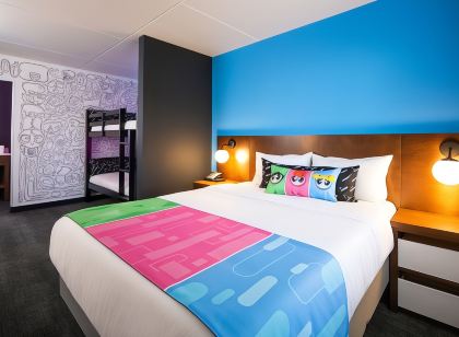 Cartoon Network Hotel