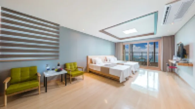 Aria Pension & Resort Hotels near Yeosu Ocean Rail Bike