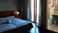 Hotel la Fayette Hôtels à : Varcaturo