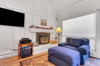 Stylish, Remodeled Condo - Creekside #14 by Bear Valley Vacation Rentals