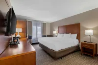 Comfort Inn & Suites Hotels in Dock Junction
