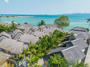 Absolute Beachfront Resort