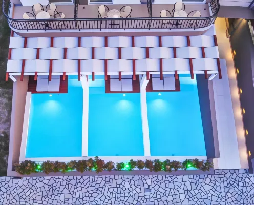 Royal Hotel and Suites - Romantic