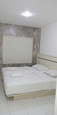 Sabrina City Hotels in Simpang Empat