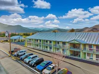 Days Inn by Wyndham Carson City - parking