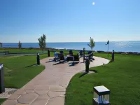 AmericInn by Wyndham Menominee Hotels in Marinette