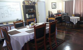 Lahara Lodge - Housity