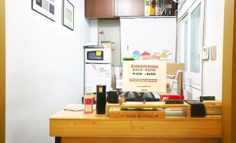 Sinchon Sisters Hostel