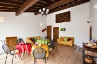 B&B Perla del Sud Hotels in Cutrofiano
