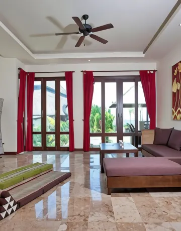 อพาร์ทเมนท์ชั้นบน 4 ห้องนอน ริมชายหาด