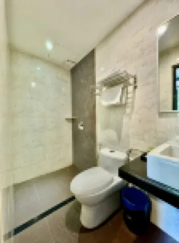 CHARITON HOTEL NUSA BESTARI Hotels near KFC @ Taman Bukit Indah