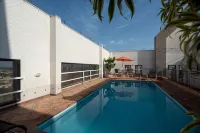 Golden Ingá Hotel - piscina
