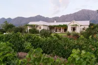 Cape Vue Country House