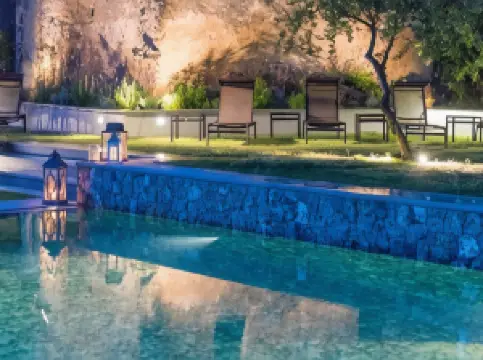 Romantic Hotel & Restaurant Villa Cheta Elite