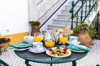 Casa S. Thiago do Castelo - breakfast