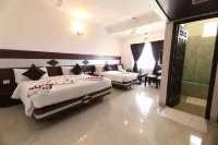 Sri Gnana Vedha Beach Residency - parking