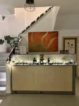 Sun Day Rooms & Studios - Free Airport Shuttle - parking