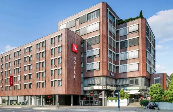 宜必思烏爾姆城市酒店